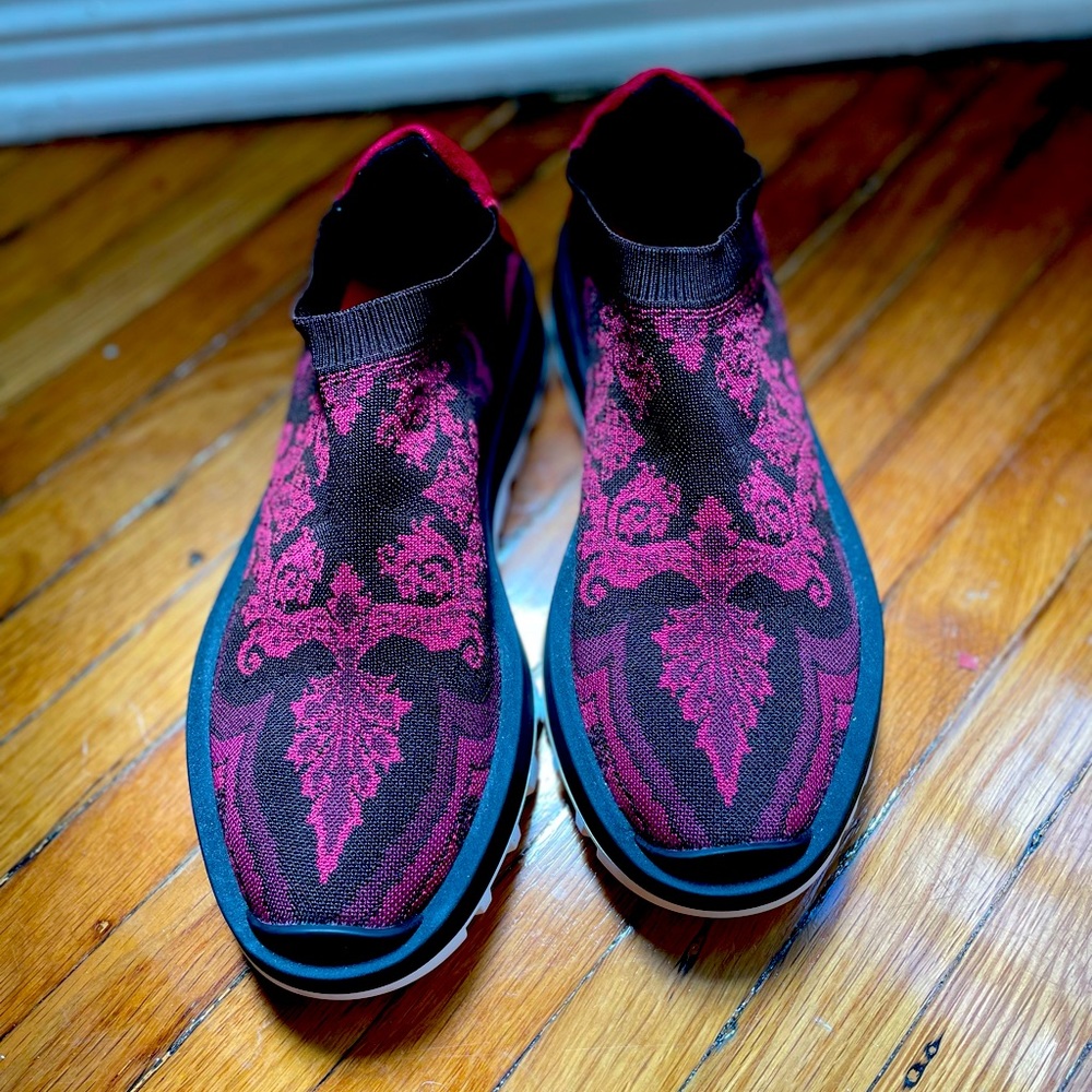 ETRO slip on sneaker.